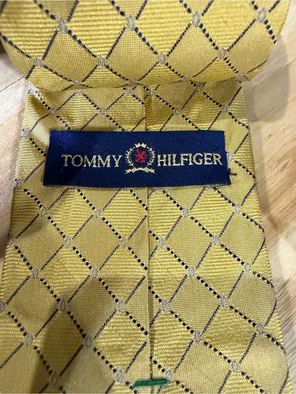 Tommy Hilfiger Men’s Silk Necktie Lot of 3 Crest Logo Blue Gold Geometric